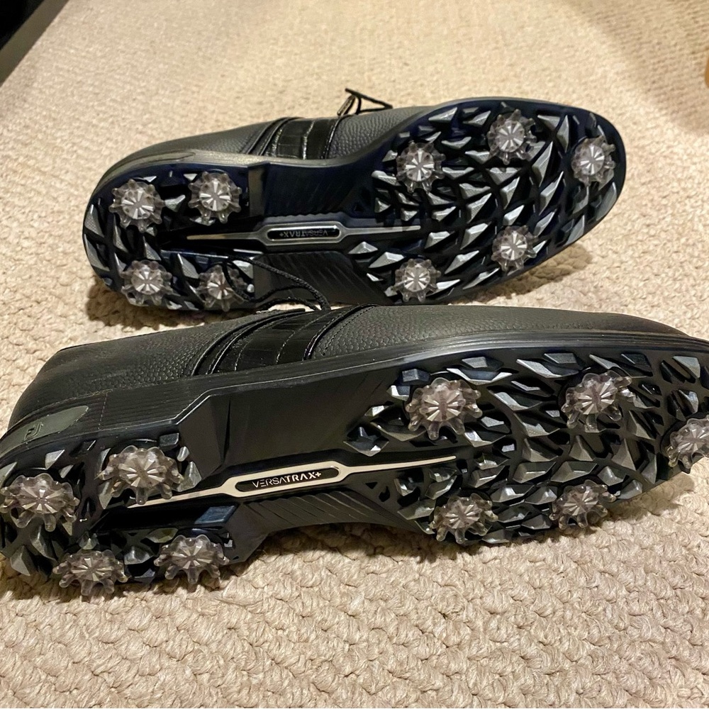 Golf Shoes - Picture 4 of 6